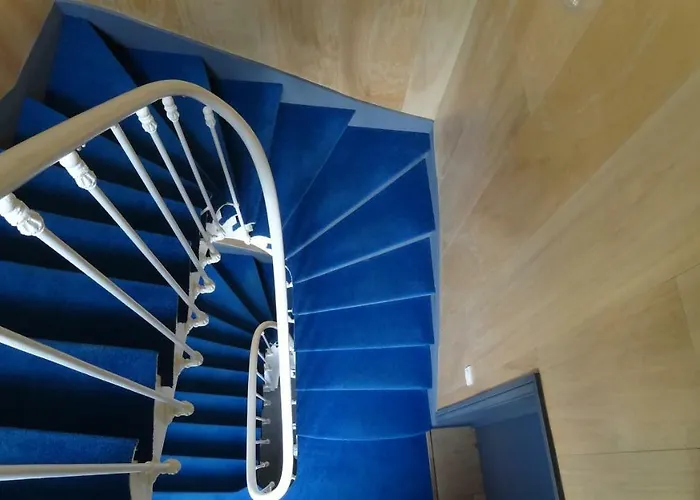 Appartement A Cote De La Place Du Pilori *